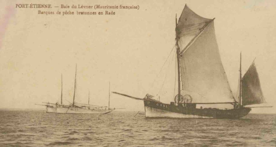 Postal Mauritania Barcos pesqueros en Port Ettienne