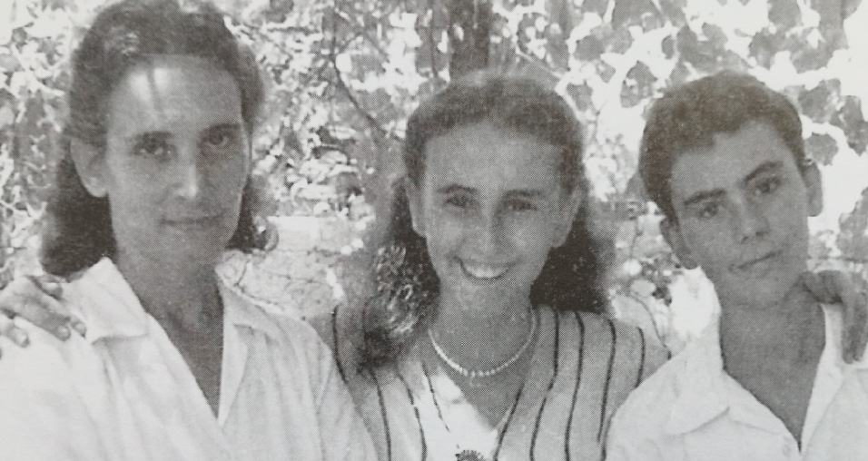 María del Rosario, Mari Saro y Eduardo